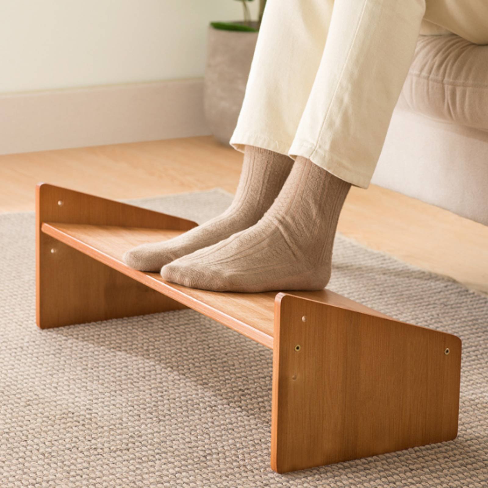 Office Furniture - 책상 아래 발 받침대 넓은 표면